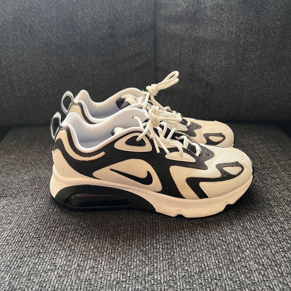 Nike Air Max 200